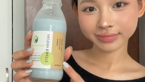 Clean & Healthy tự hào được đồng hành cùng Limzii, lắng nghe và chia sẻ hành trình thay đổi bản thân của cô ấy.